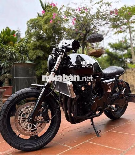 Honda CB400 Cafe Race Đen Cổ điển