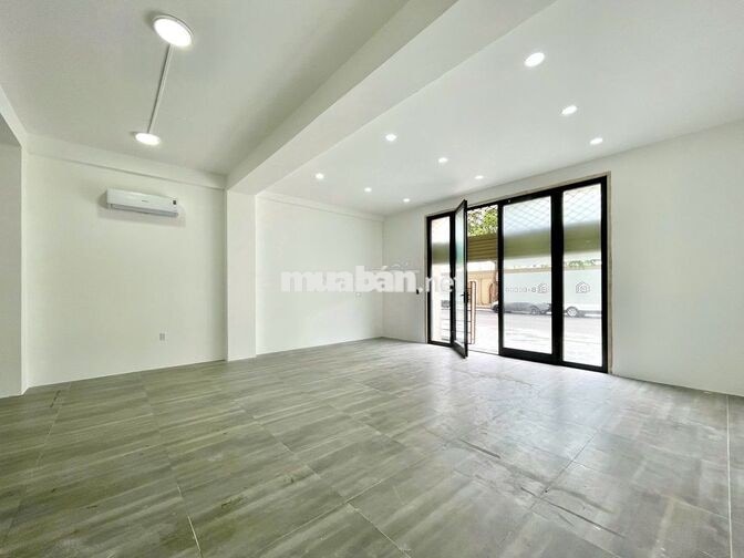 Cho Thuê Trệt 100m2 Sàn Trống, Hầm Xe, Thang Máy, 22Tr - Vạn Phúc City