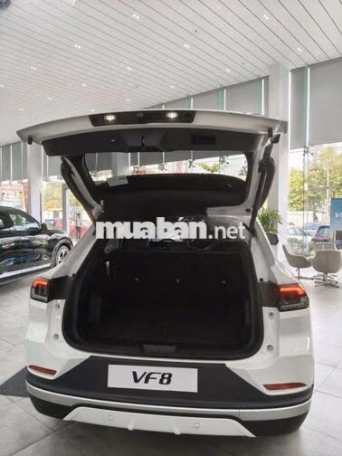 VinFast VF8 Plus AWD 2026 Trắng