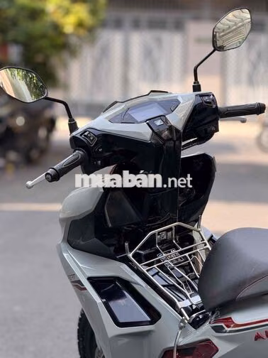 Honda Air Blade 2025 Xám đỏ 2.000 km
