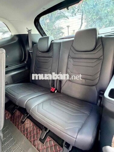 Kia Carens 1.4T Signature 2023 7 chỗ Xăng 22.000Km