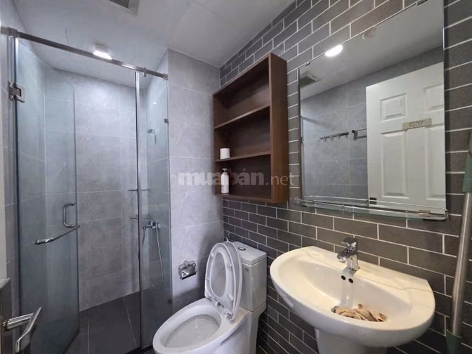 Cho thuê C.c Terra Royal, Quận 3 - Nội thất cao cấp, 3PN giá thuê 25tr