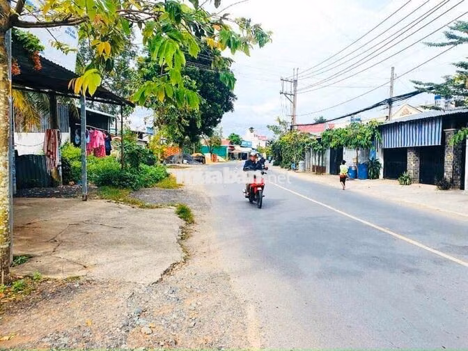 CHỈ 650 TR SỞ HỮU NGAY SIÊU PHẨM 96M2 THỔ CƯ Ở ĐƯỜNG HUỲNH VĂN CỌ SHR