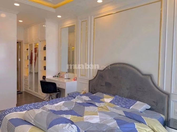 Cho thuê C.c Terra Royal, Quận 3 - Nội thất cao cấp, 3PN giá thuê 25tr