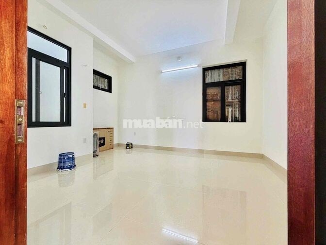 Cho thuê nhà 3 tầng kiệt oto đường nhựa 5m 2/9