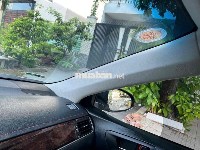 Toyota Camry 2.5Q 2017 Vàng cát Ghế da
