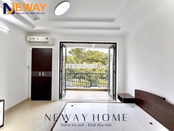 1PN BAN CÔNG NGAY ĐH CÔNG THƯƠNG, CHỈ TÍNH ĐIỆN NƯỚC, DIỆN TÍCH RỘNG