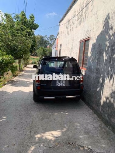 Ford Escape 2002 Đen 4 chỗ