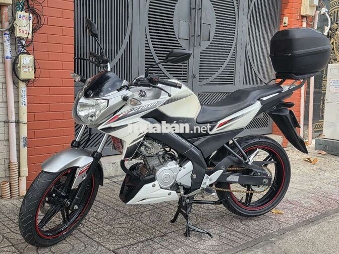 Yamaha FZ 150i 2015 Trắng.Xe Zin.Máy cực Êm