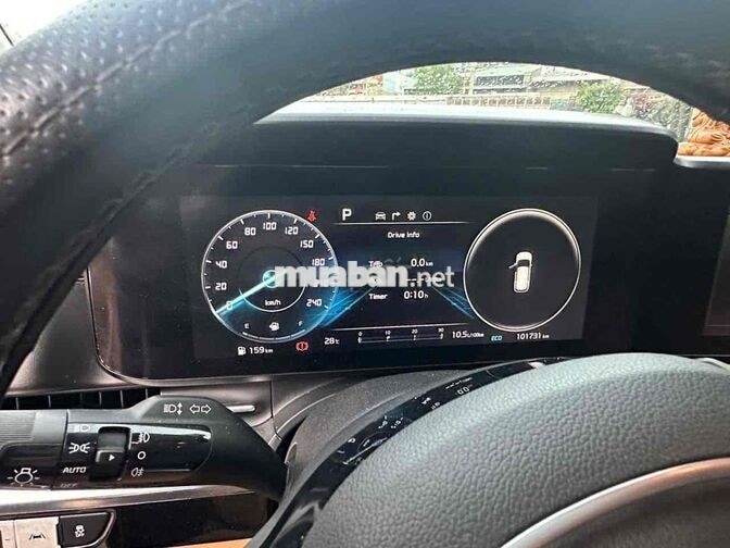 KIA Carnival 2.2D Premium 8S 2022 Đỏ 102.000km