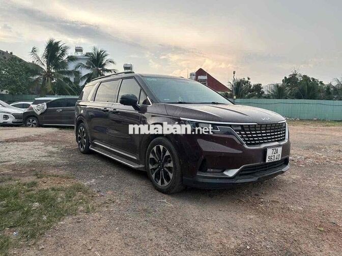 KIA Carnival 2.2D Premium 8S 2022 Đỏ 102.000km