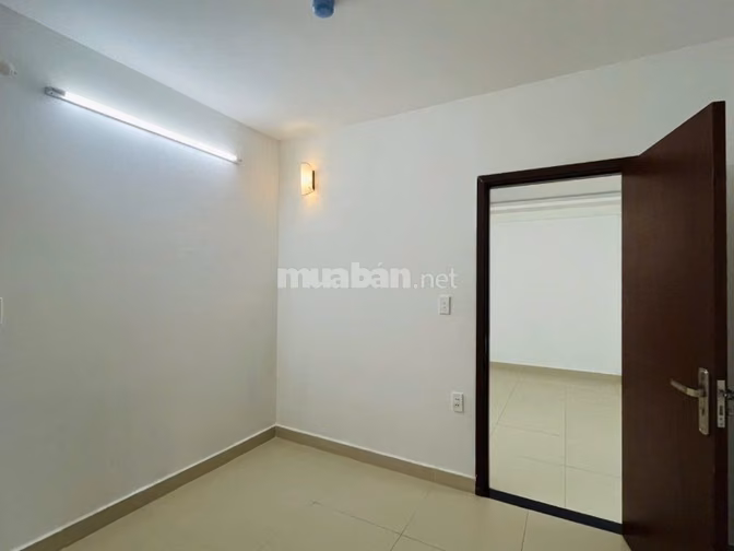 Căn hộ 3p  ngủ  chỉ 11tr/th ở C/c Carillon 2 -Trịnh Đình Thảo