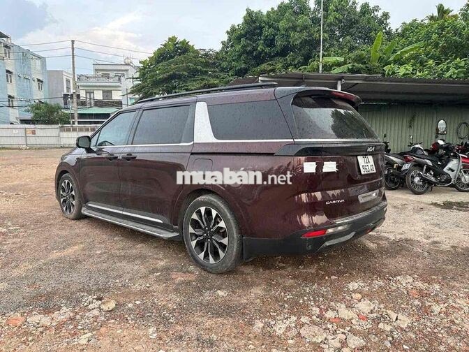 KIA Carnival 2.2D Premium 8S 2022 Đỏ 102.000km