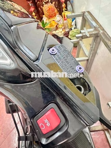Bán Ablade fi 2013 cam đen kiểng đồ chơi bstp víp