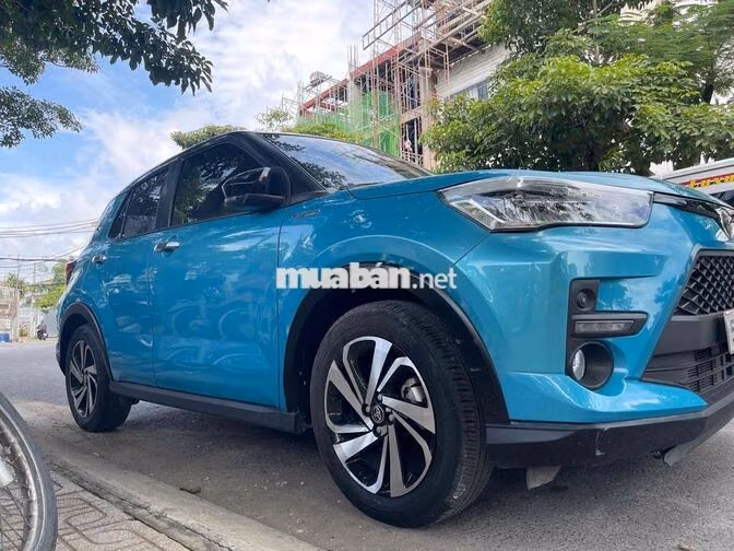 Toyota Raize 2024 - 10500 km