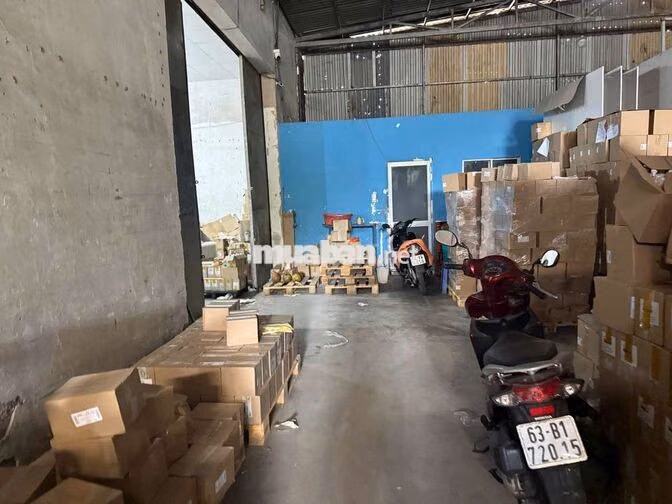 kho hà huy giáp - Q.12 Cần cho thuê gấp