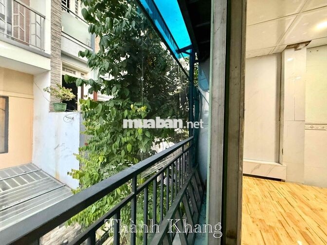 Cho Thuê Nhà Nguyên Căn 1 Trệt + 1 Lầu Full Nội Thất Ngay Cầu Vượt 3/2