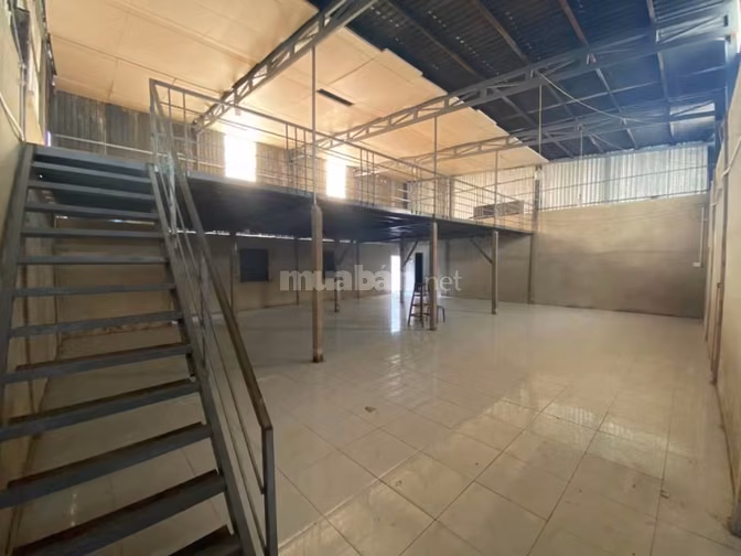 Cho thuê kho xưởng dg số 1 kcn Vĩnh Lộc bình Tân DT 300m2 giá 14tr