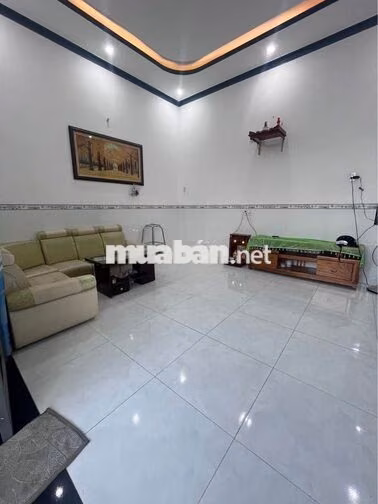 Ngộp chủ cần bán gấp căn nhà 102m2 Tân An Hội Củ Chi chỉ 780tr