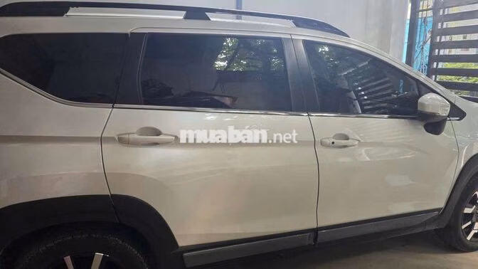 Mitsubishi Xpander Cross 2024 Trắng 7 chỗ 4165 km