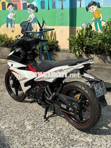 Exciter 150 2017 Trắng Đỏ Côn tay bstp chính chủ