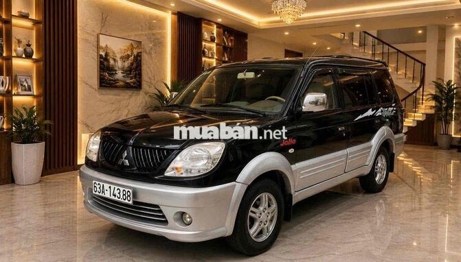 Mitsubishi Jolie 8 chổ chính chủ gđ dùng