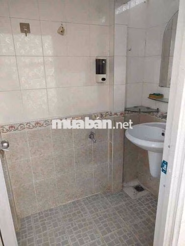 Cho Thuê Nhà Hẻm  Minh Phụng,  Phường 6, Quận 6 Giá: 15 triệu 40 m² ,