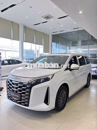 BYD M9 Pre 2026 -Trắng xe Sẵn Tặng ưu đãi 50Triệu