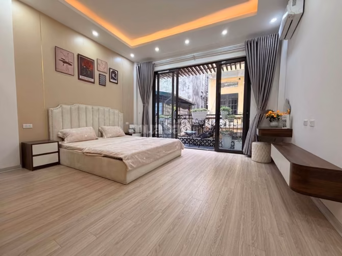 KHU VIP BA ĐÌNH - NHÀ ĐẸP  - GẦN PHỐ - HÀNG XÓM VINCOM GALLERY 