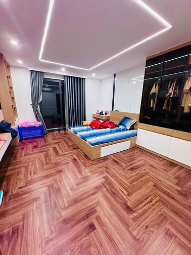 NHÀ MỚI CẦU GIẤY – 7 TẦNG THANG MÁY, FULL NỘI THẤT GIÁ 15,8 tỷ