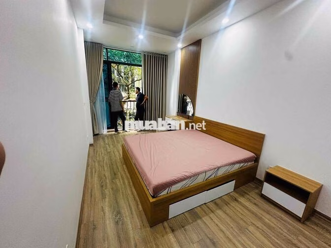 Bán nhà phân lô cán bộ tại Nghi Tàm, 7,5 tỷ, 28/32m2T2, 3PN + 4WC, giá