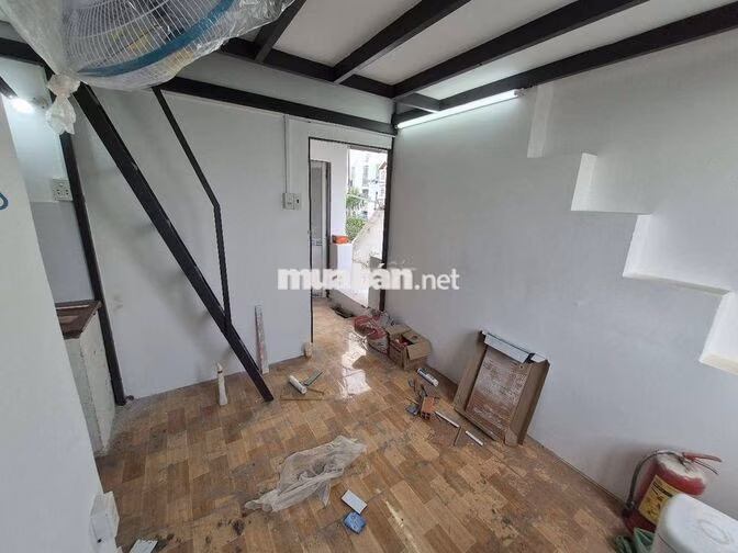 PHÒNG TRỌ MỚI XÂY GẦN ĐH HUIT CHỈ 5P VÀ ĐH VĂN HIẾN CS Q12