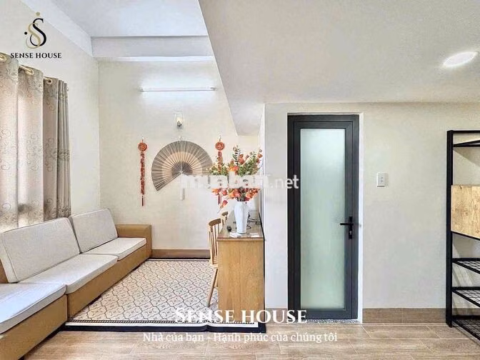 CHO THUÊ CHDV DUPLEX NGAY CẦU VƯỢT HOÀNG HOA THÁM - NHÀ GA T3