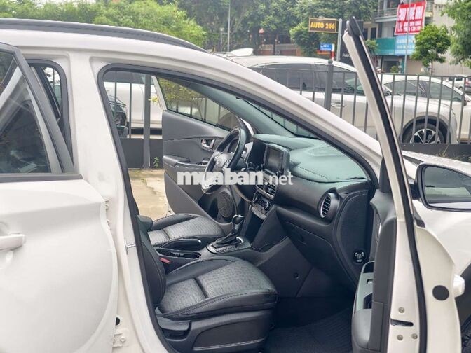 Hyundai Kona 2019 Trắng 2.0 8 vạn