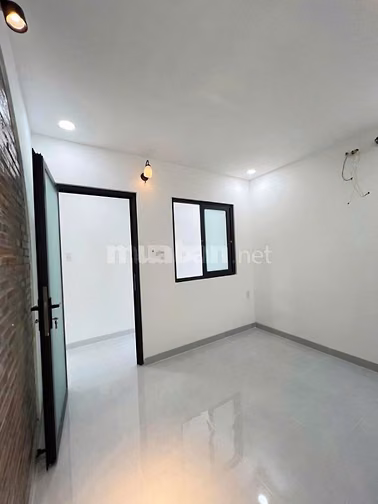 Nhà Chính Chủ mới xây gần Big C Tân Hiệp đường Đồng Khởi chỉ 600 Triệu