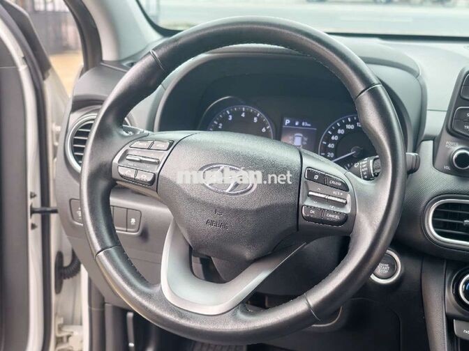 Hyundai Kona 2019 Trắng 2.0 8 vạn