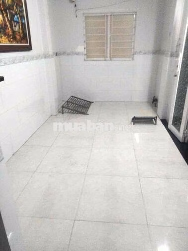Cho thuê nhà nguyên căn Đường Điện Biên Phủ Quận 10