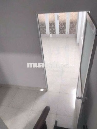 Cho thuê nhà nguyên căn Đường Điện Biên Phủ Quận 10