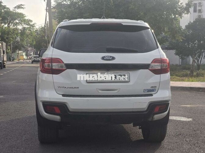 EVEREST 2.0L BITURBO 2020 TITA 2 CẦU 89000KM