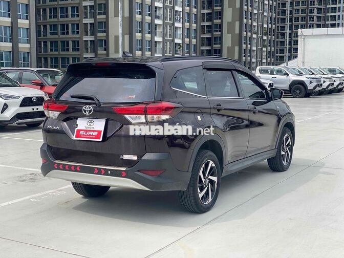 Toyota Rush 1.5 AT 2021 Nâu Tự động