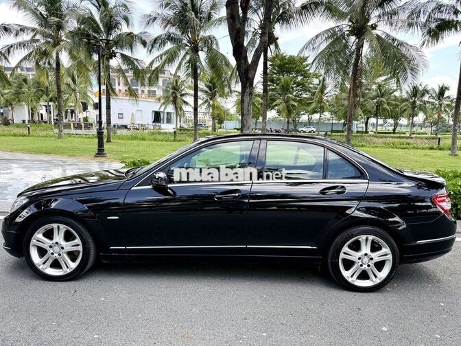Mercedes-Benz C230 Avantgarde Đen