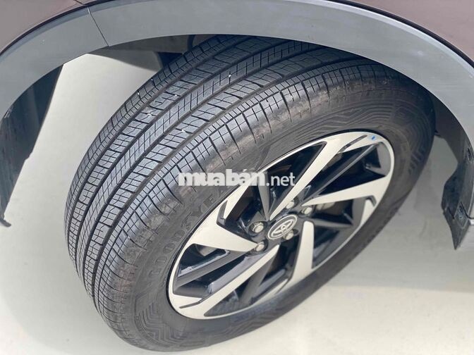 Toyota Rush 1.5 AT 2021 Nâu Tự động