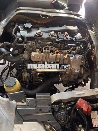 Toyota Hiace 2011 Dầu Xám rin keng