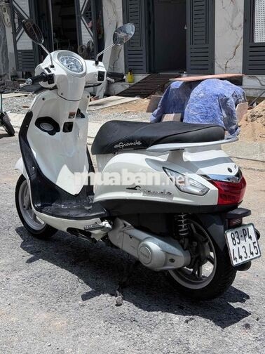 Yamaha Grande 2016 Trắng camay