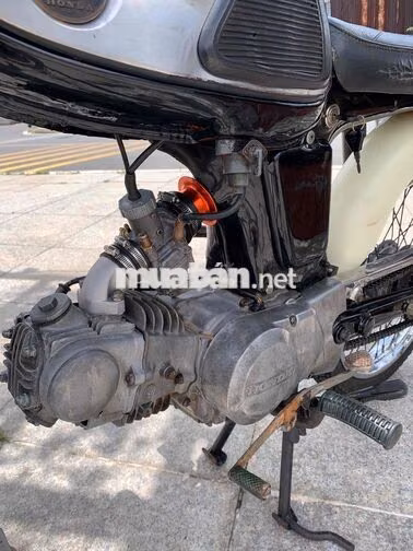 Honda SS50 máy 54cc Đen