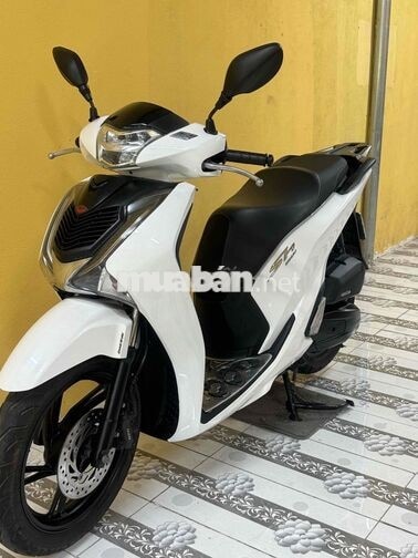 SH 150 2018 Trắng đen siêu mới 43E1-367.83