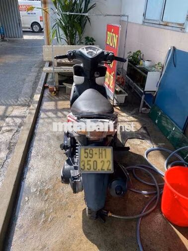 Yamaha Luvisa Trắng