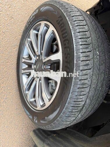 Ford Everest Titanium 2018 Xanh 7 chỗ