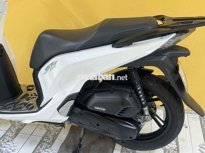 SH 150 2018 Trắng đen siêu mới 43E1-367.83