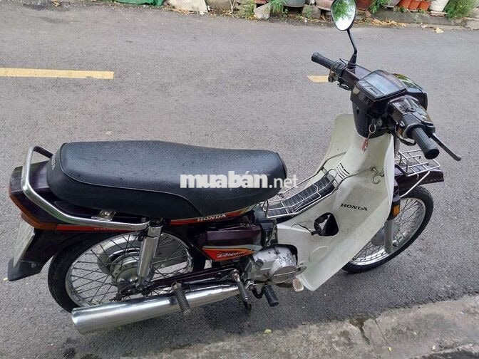 Honda Dream Thái Trắng Tím Đã sử dụng